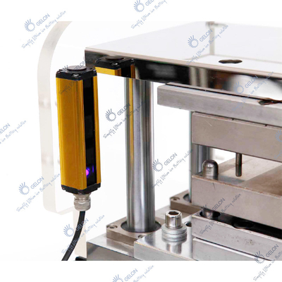 Máy làm vỏ hộp đựng pin Lithium Máy ép khuôn màng nhiều lớp Al