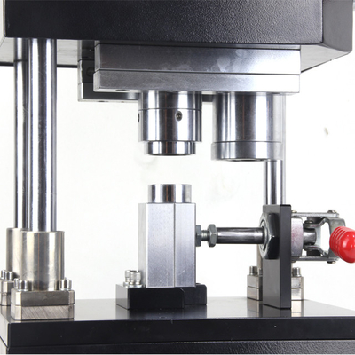 18650 26650 21700 32650 Máy uốn di động xi lanh Phòng thí nghiệm nghiên cứu pin Thiết bị máy tính để bàn